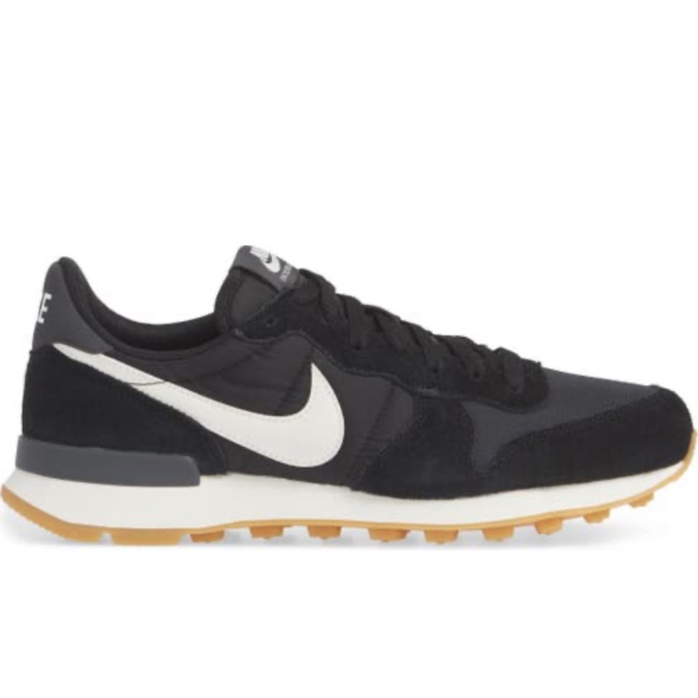 Nike Internationalist Sneakers - Size 7